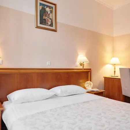 Hotel Lovran Hotel 3*