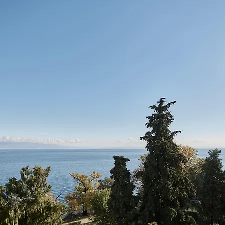 Hotel Lovran Отель Ловран