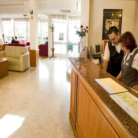 Hotel Lovran 3*