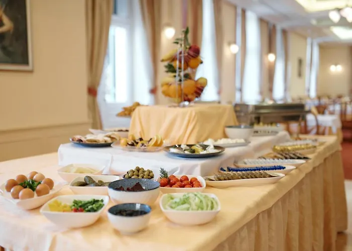 Hotel Lovran Hotel 3*