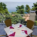 Hotel Lovran 3*