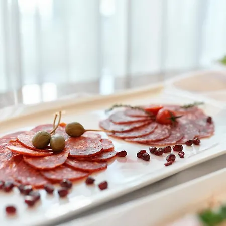 호텔 Hotel Lovran 로브란