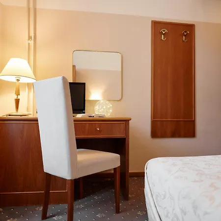 Hotel Lovran Ξενοδοχείο Lovran