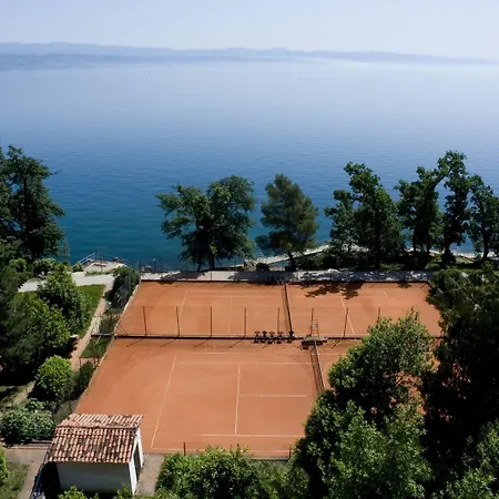 Hotel Hotel Lovran 3*