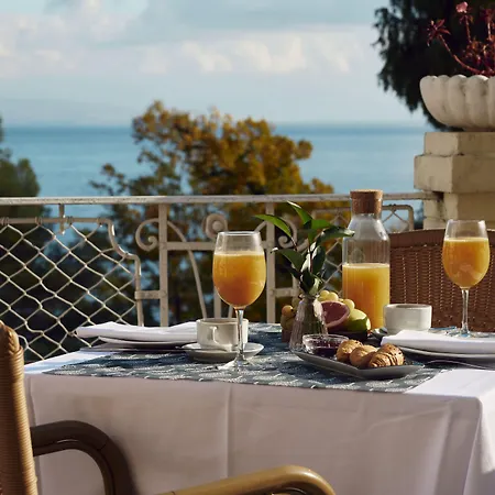 Hotel Lovran 3*